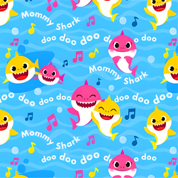 BRUSH ESTAMPADO BABY SHARK FONDO AZUL